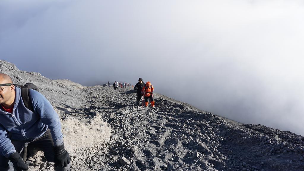 Rinjani Trails Hotel Senaru Εξωτερικό φωτογραφία